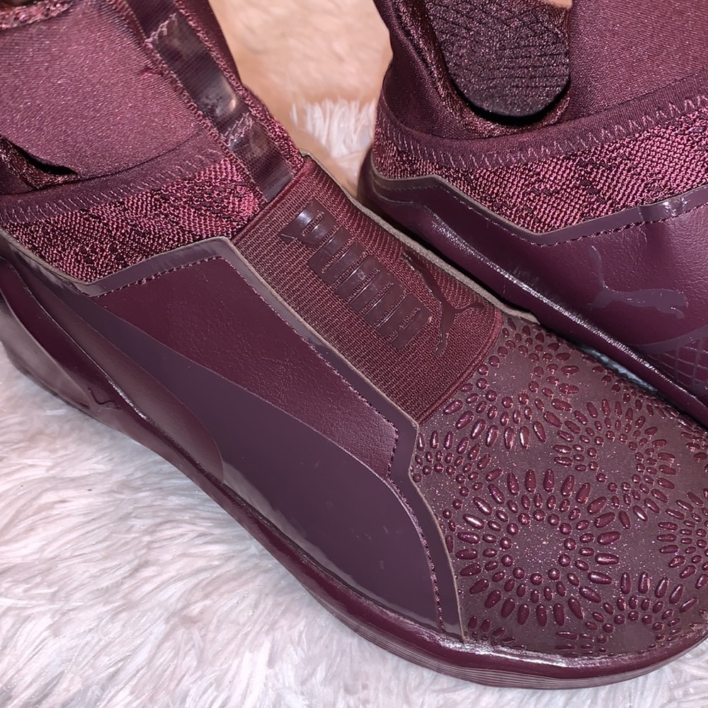 ⭐️WOMEN’S PUMA FIERCE KRM SNEAKERS⭐️ - Picture 3 of 11